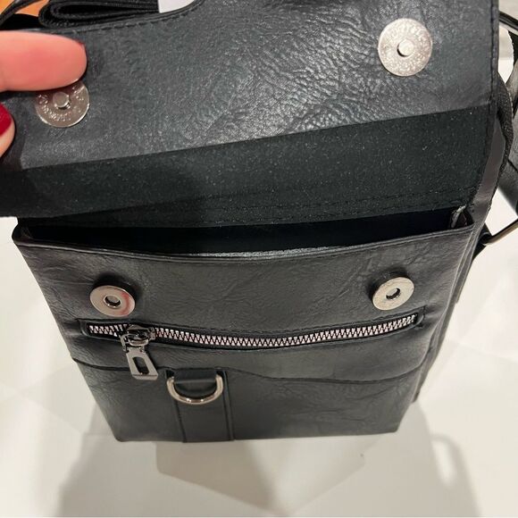 CarlKimu Men’s black leather bag - Picture 5 of 6